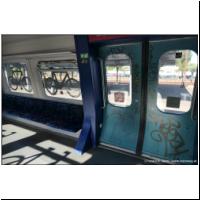 2023-06-11 S-Bahn innen 06.jpg